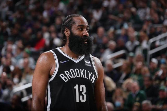 开云登录入口-篮网低迷症结在哈登！场均3罚18分 真被新规削弱？