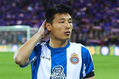 开云官方网站-憋屈！102天未首发武磊罕见怒推对手 队友的反应……